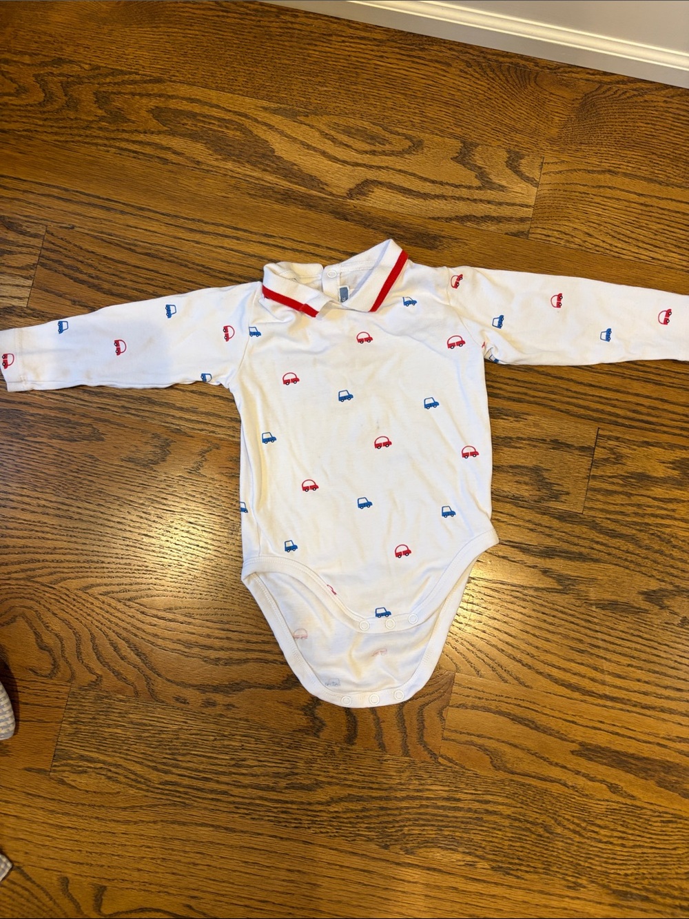 Jacadi White Long-Sleeve Bodysuit with Red & Blue Car Motif purchased in Paris